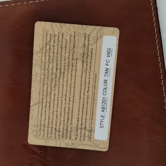 Patricia Nash Group Heritage Style A81201 Tan Midi Tech IPAD Portfolio - Picture 3 of 4